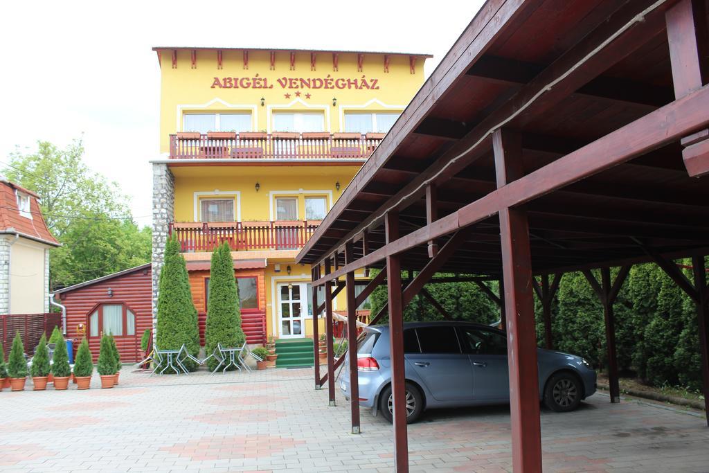 Abigél Vendégház Miskolc Exterior foto